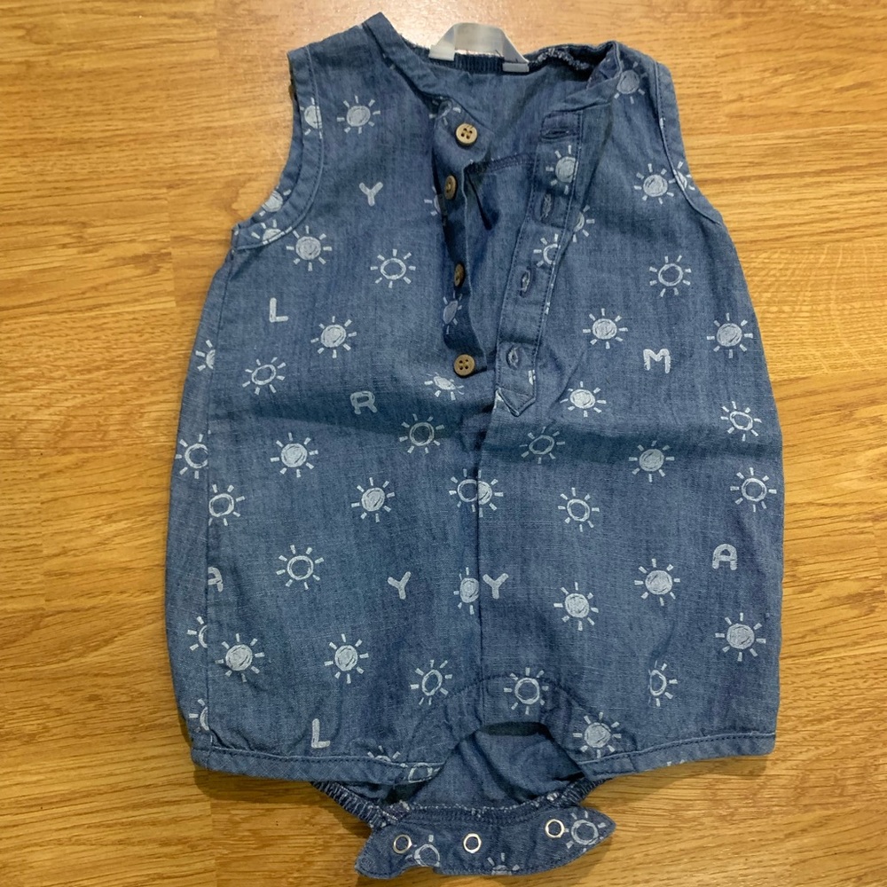 Mayoral 2-4 months onesie